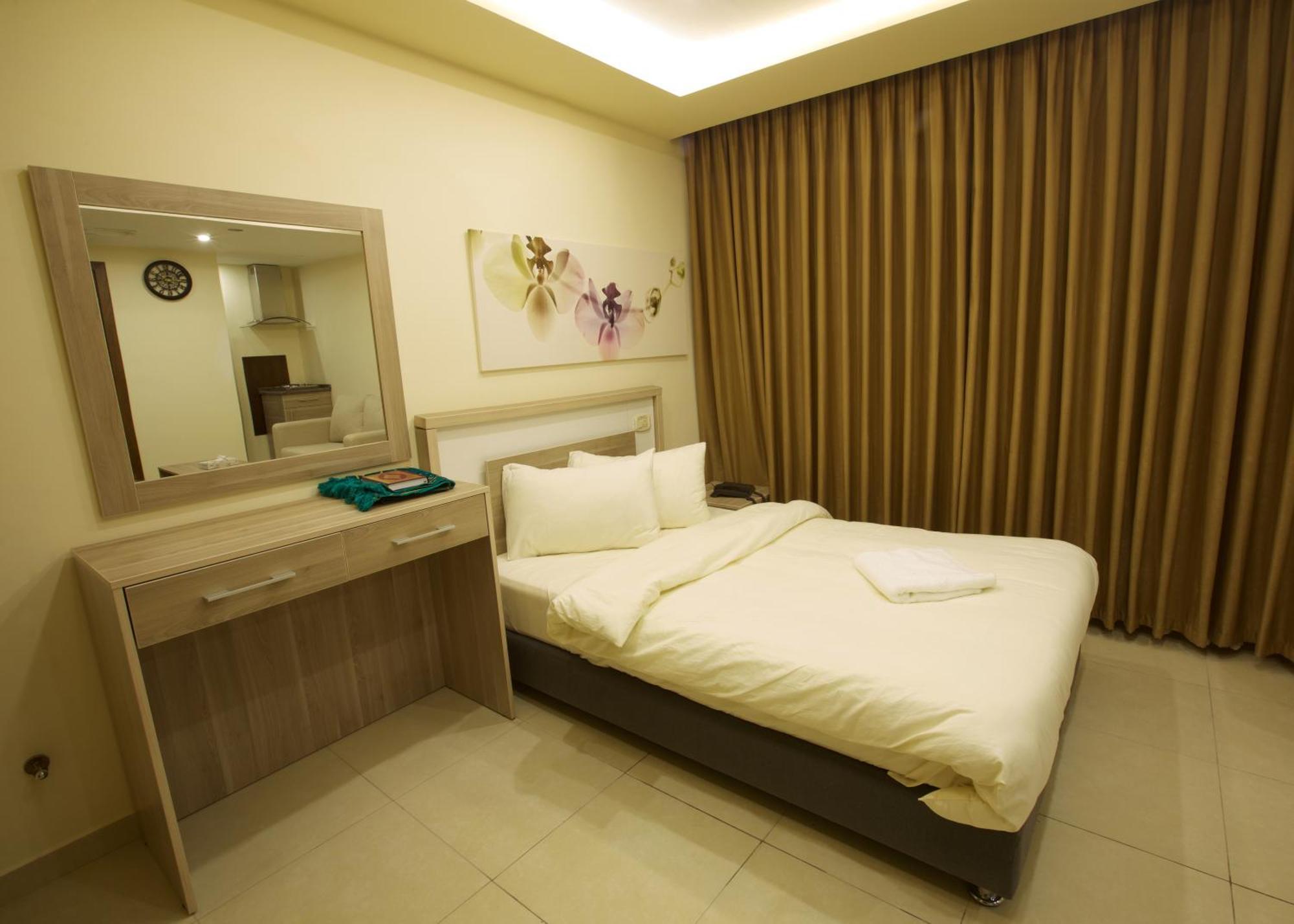 Lujain Hotel فندق النور واللجين Αμμάν Δωμάτιο φωτογραφία