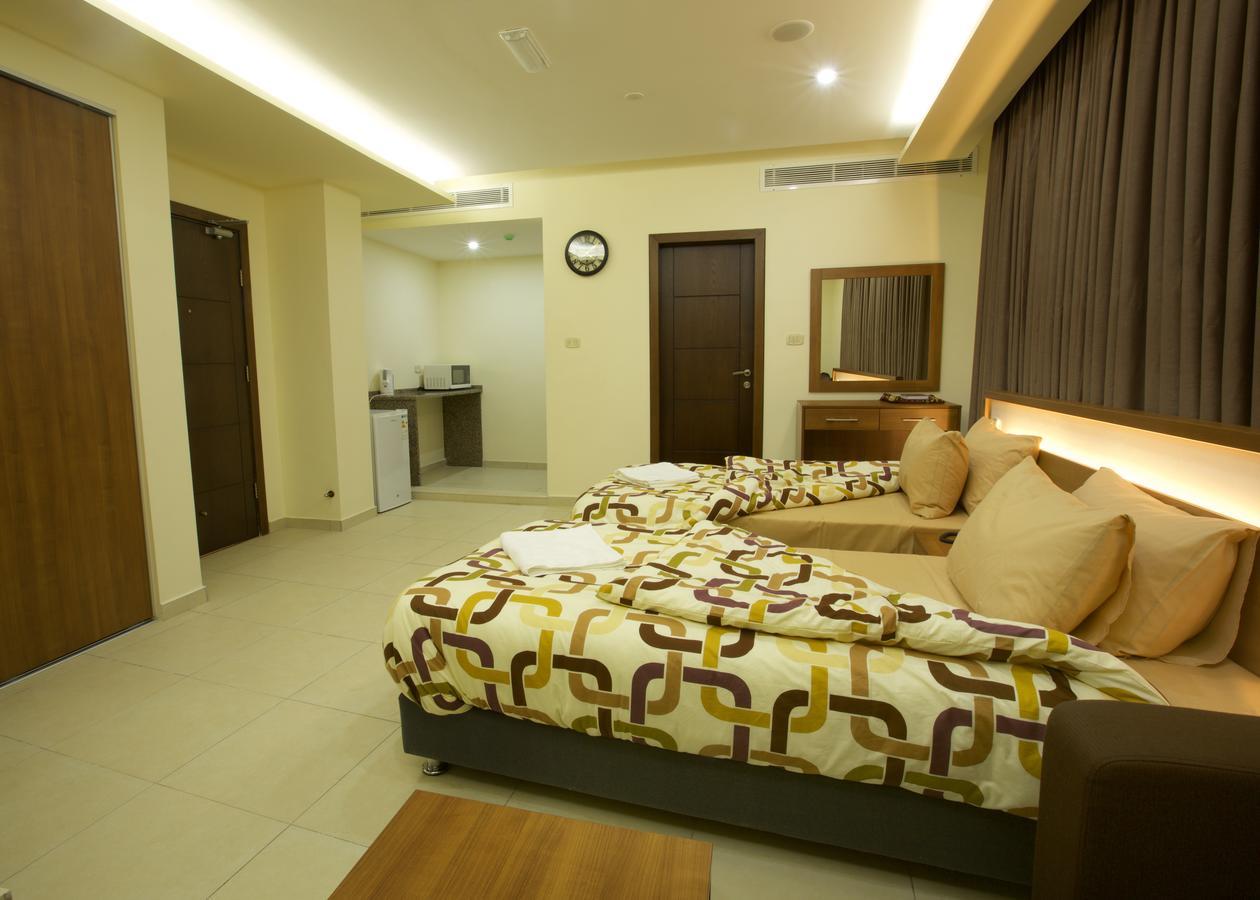 Lujain Hotel فندق النور واللجين Αμμάν Δωμάτιο φωτογραφία